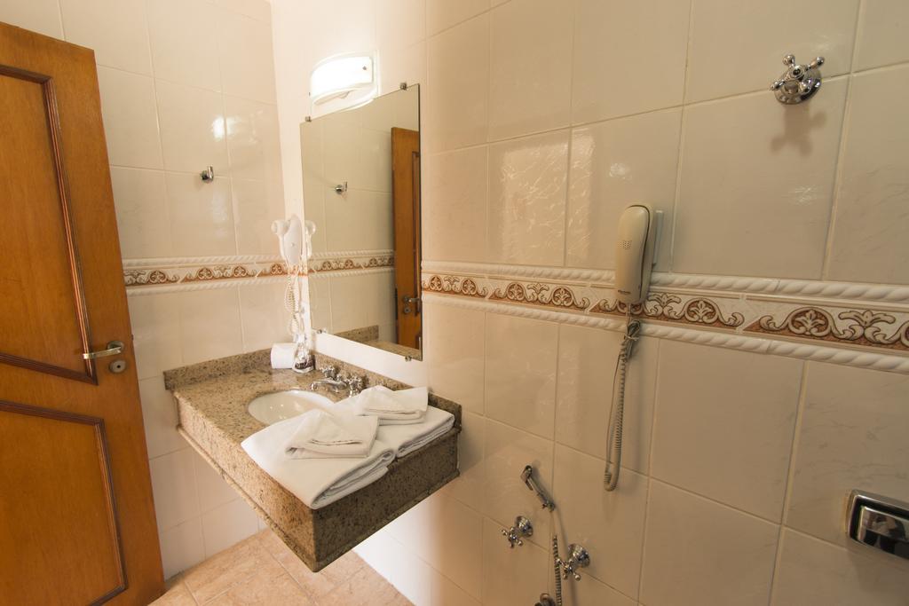 Pousada Alto D'Ouro Campos do Jordão Room photo